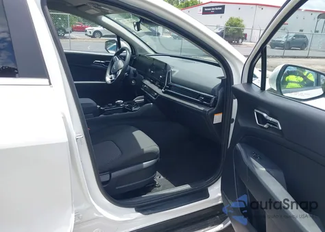 2025 Kia Sportage Hybrid Lx from USA, damaged, VIN KNDPU3DG2S7203784